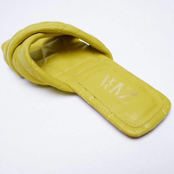 Zara QUILTED SLIDES Crossed Straps Sandals Green NEW - Picture 4 of 5
